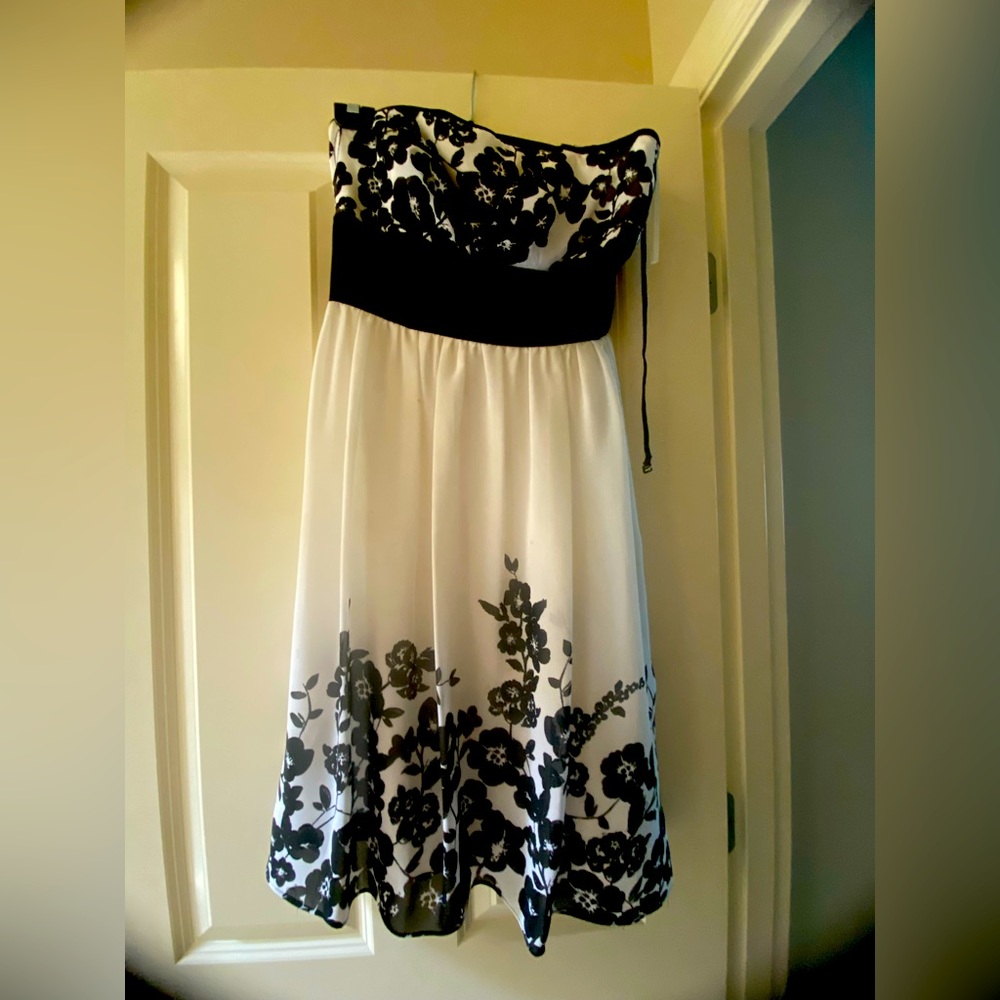 WHBM floral strapless dress